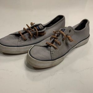 Sperry boat shoes